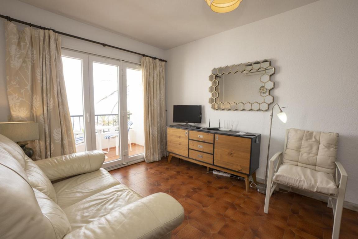 Palmeras 72 Menyber Appartement Nerja